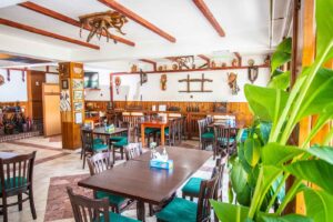 Restaurant Casa Alba Baia de Arama - vedere generala interior